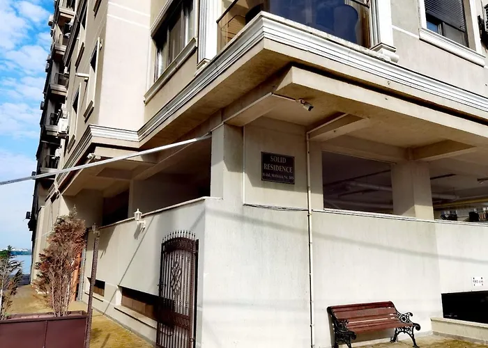 Studio Mamaia Solid Residence